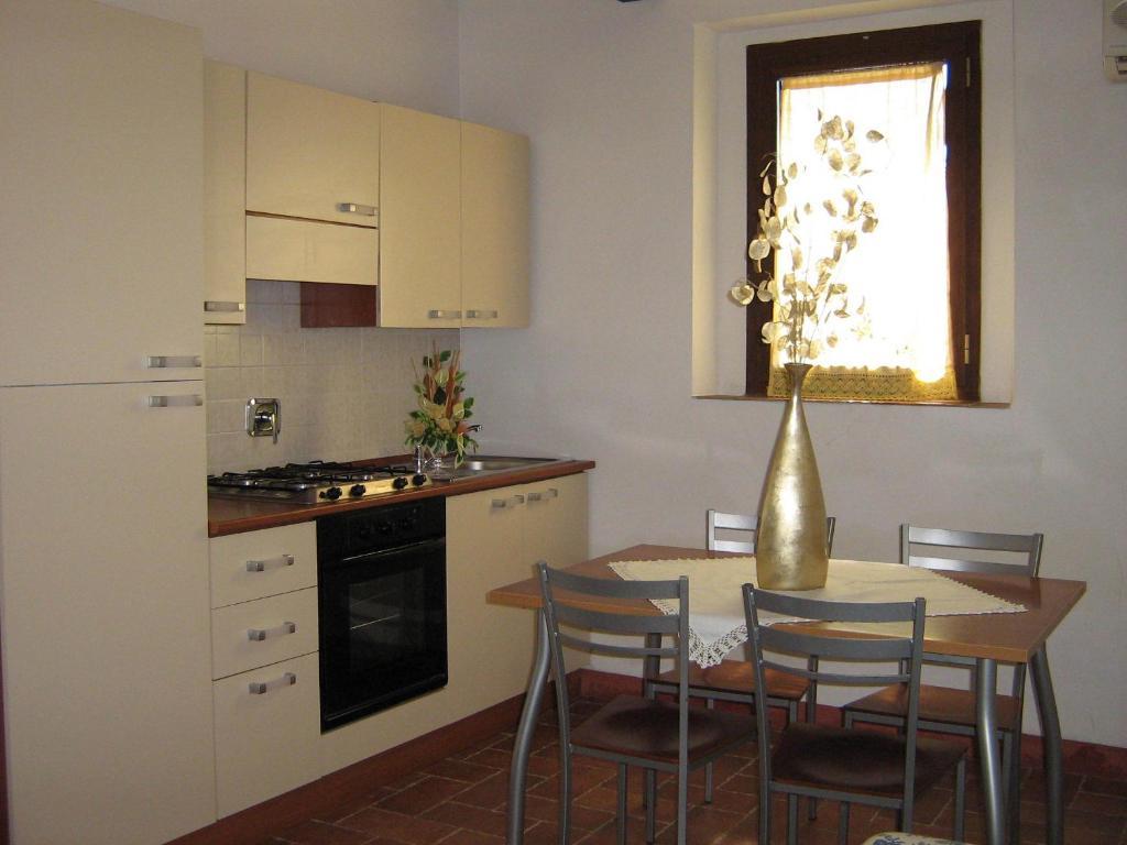 Certine Agriturismo Asciano Habitación foto